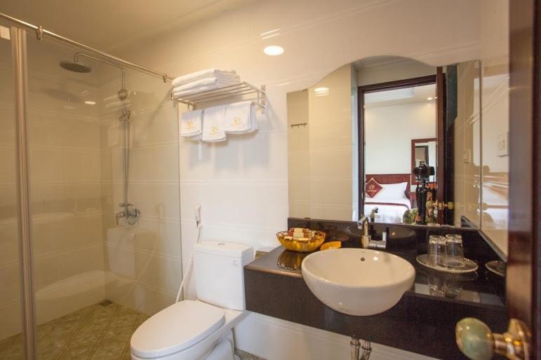 Khach San Kim Dong Hotell Hoang Nga Exteriör bild